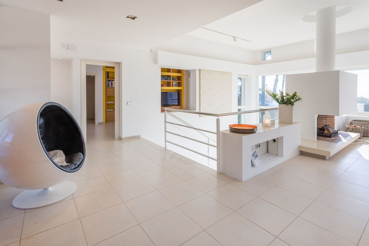 Villa for short term rent in Marbella Golden Mile