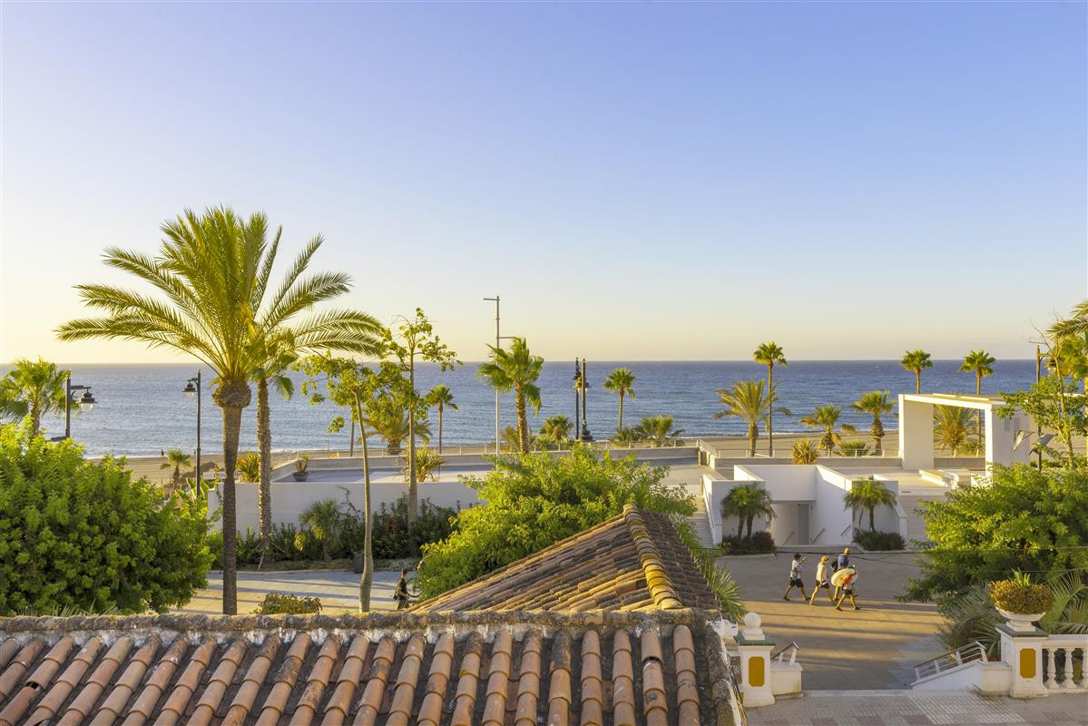 Villa Pareada en alquiler en Estepona