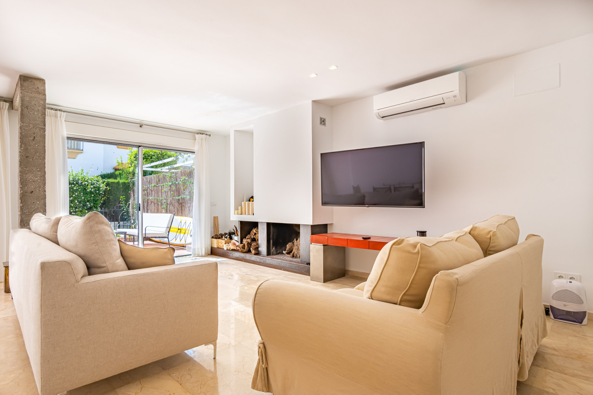 Town House for rent in Marbella Golden Mile