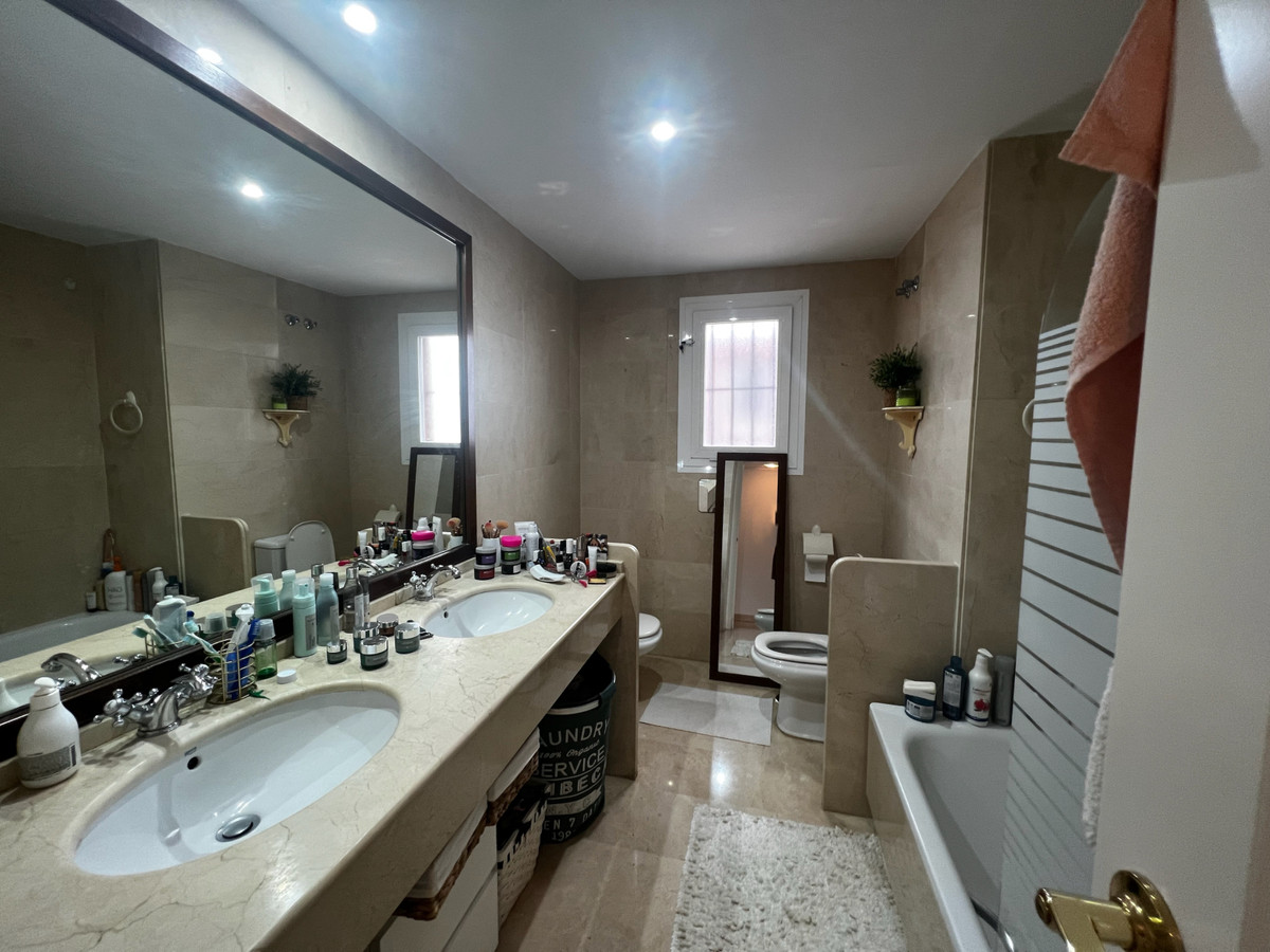 Ground Floor Apartment for short term rent in San Pedro de Alcantara