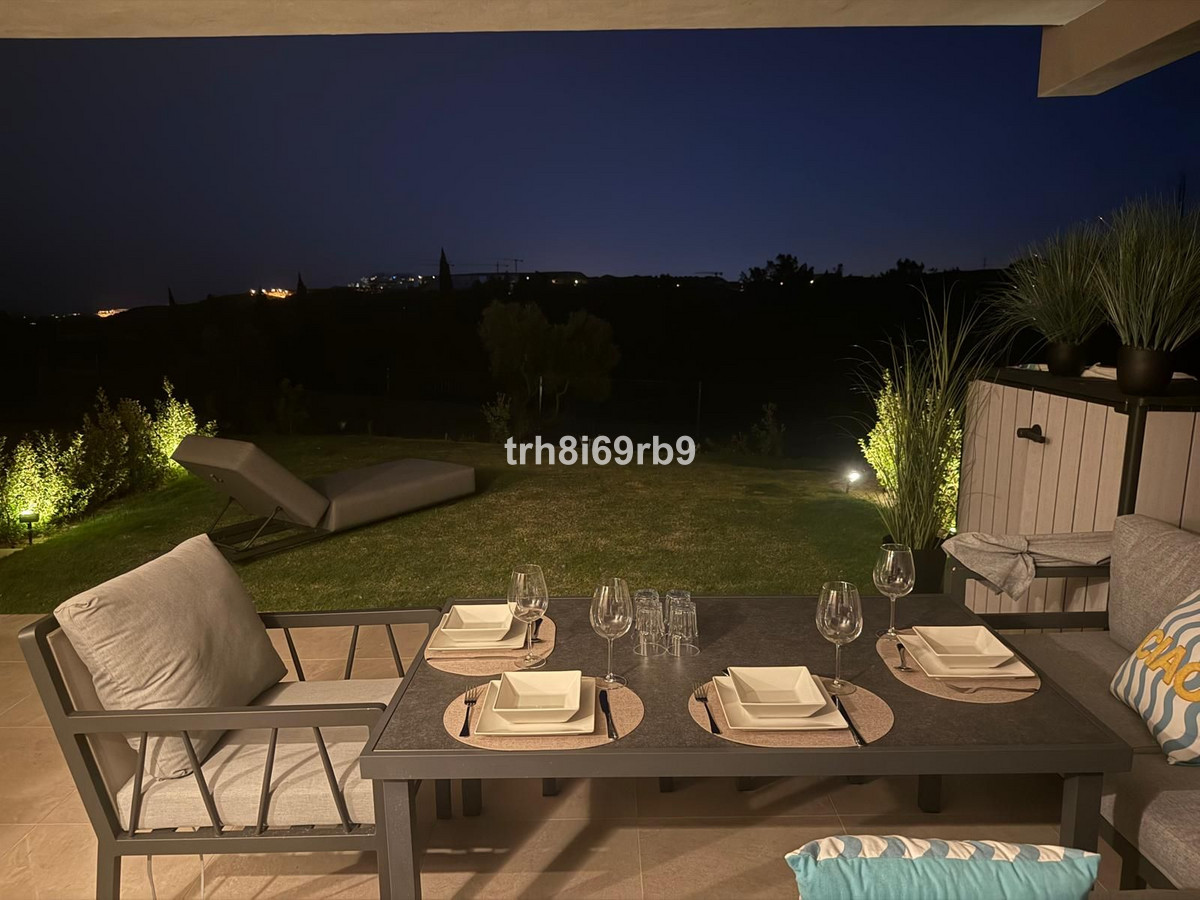 Ground Floor Apartment for rent in Estepona