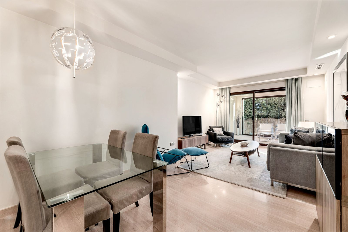 Ground Floor Apartment for rent in Nueva Andalucia, Marbella