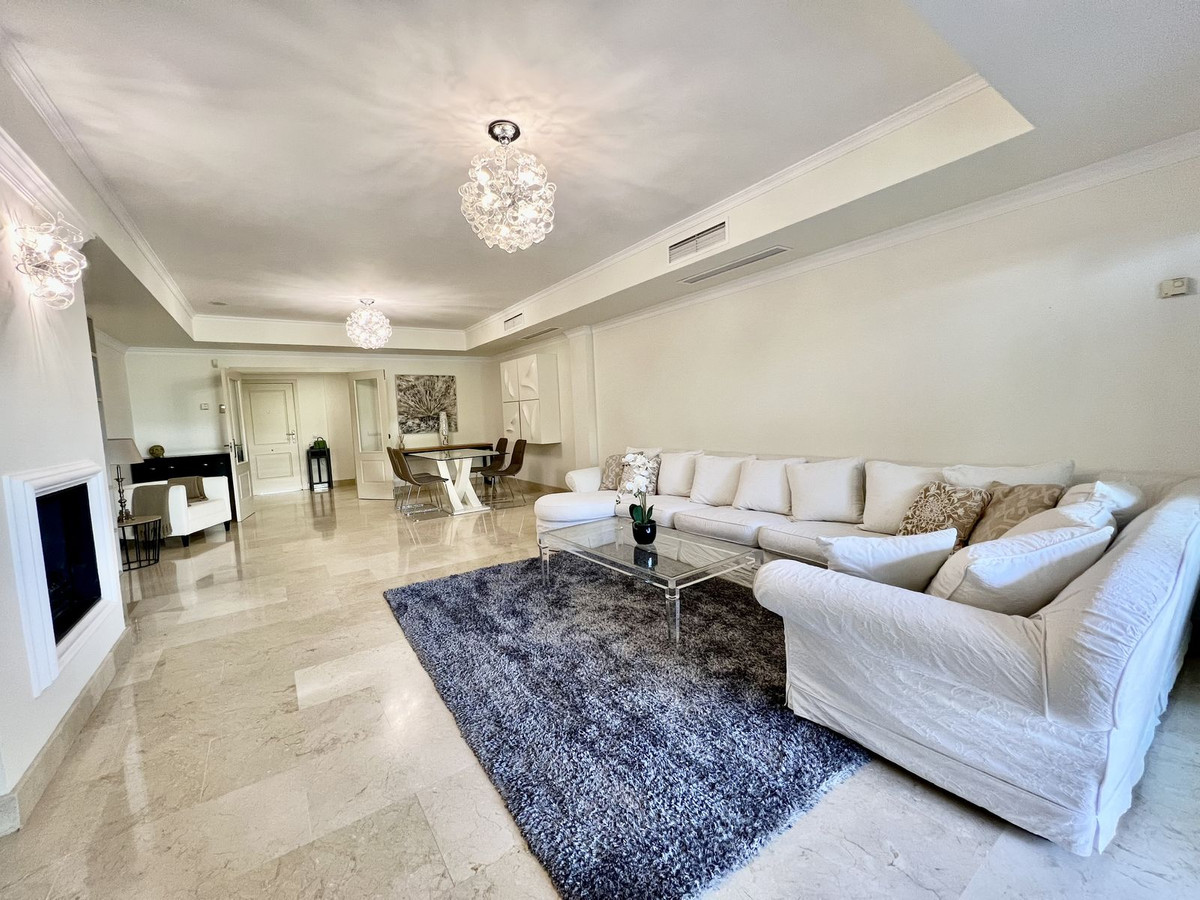 Ground Floor Apartment for long term rent in Marbella Golden Mile