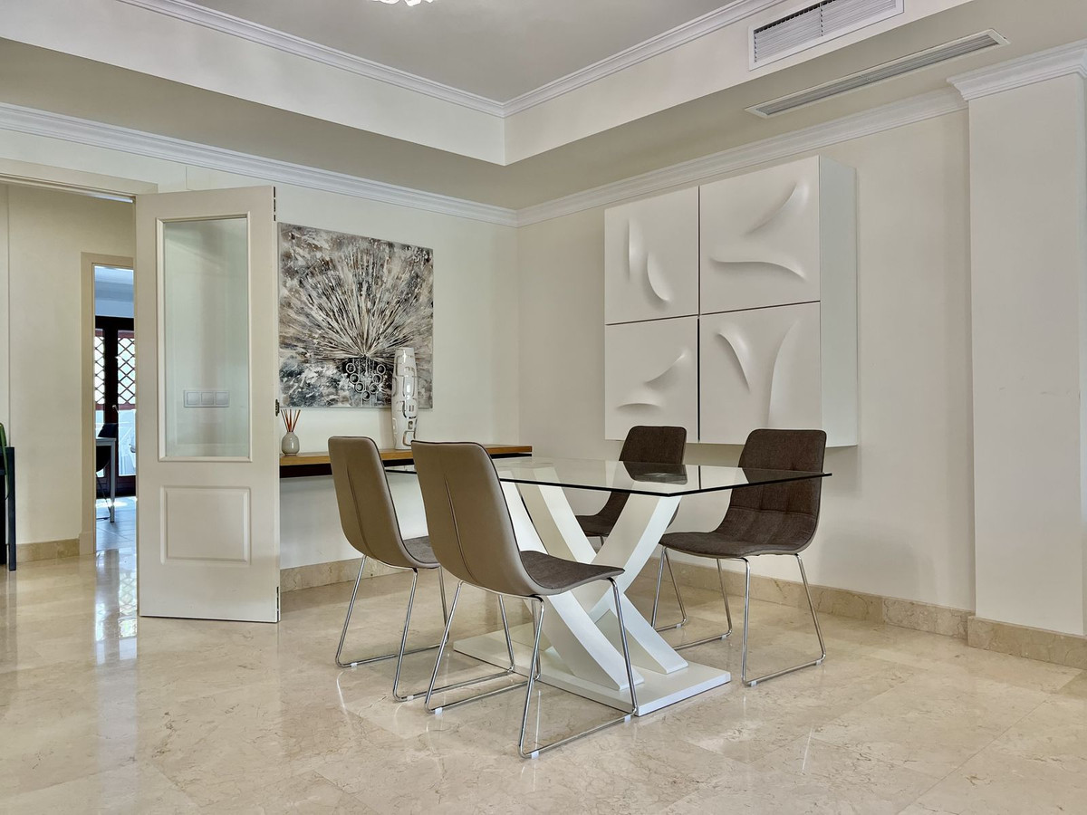 Ground Floor Apartment for long term rent in Marbella Golden Mile