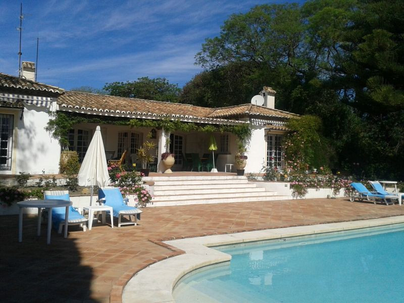 Villa for rent in Cancelada, Estepona East