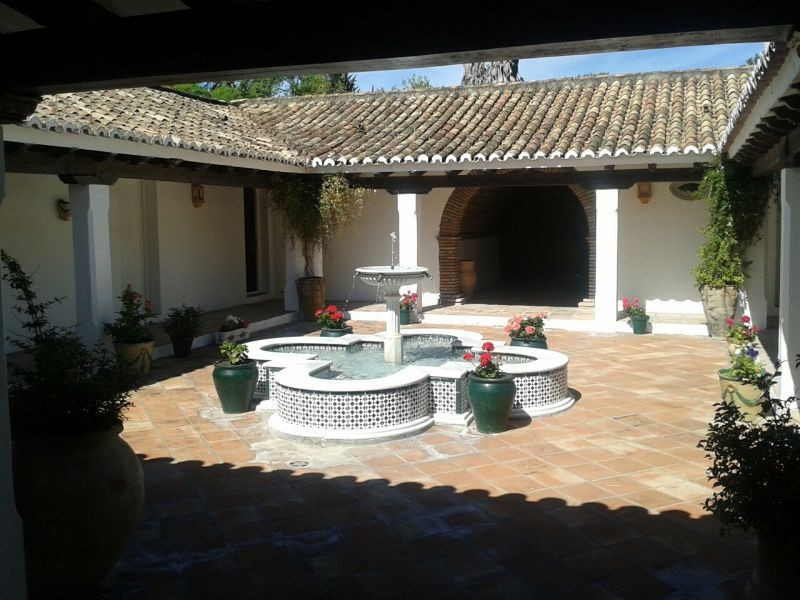 Villa for rent in Cancelada, Estepona East