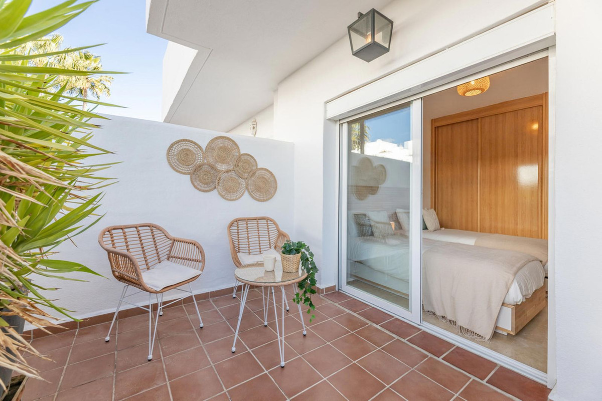 Ground Floor Apartment for rent in Estepona