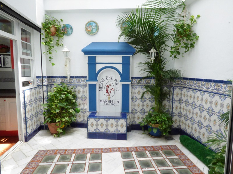 Town House for rent in Marbella