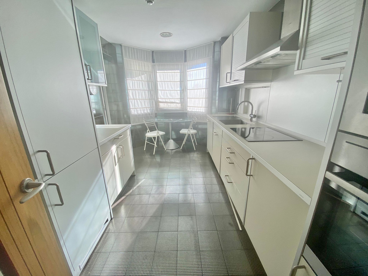 Apartment for rent in Marbella - Puerto Banus