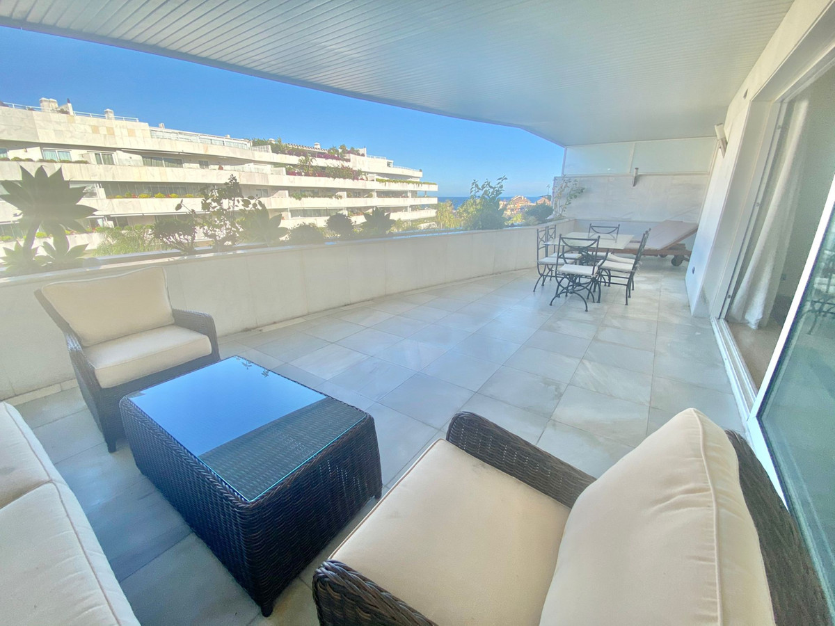 Apartment for rent in Marbella - Puerto Banus