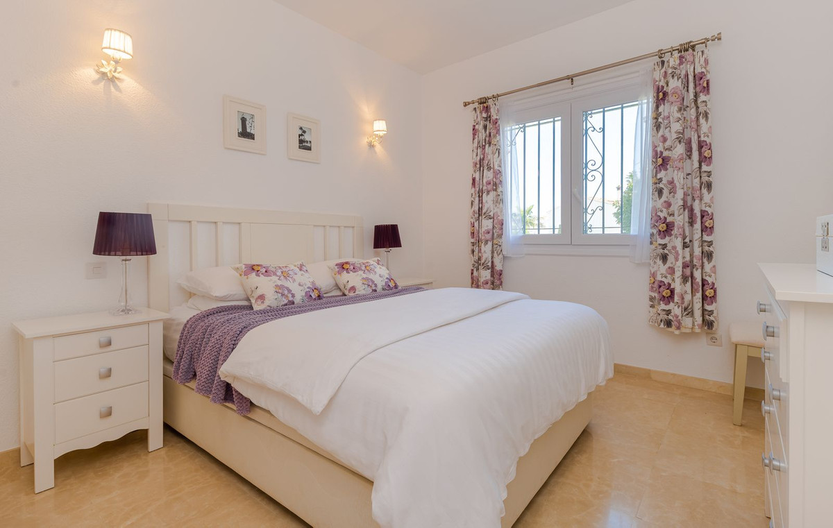 Ground Floor Apartment for short term rent in Paraiso Alto, Benahavis