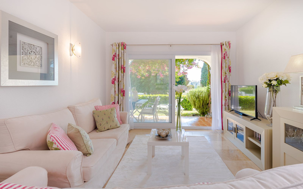 Ground Floor Apartment for short term rent in Paraiso Alto, Benahavis