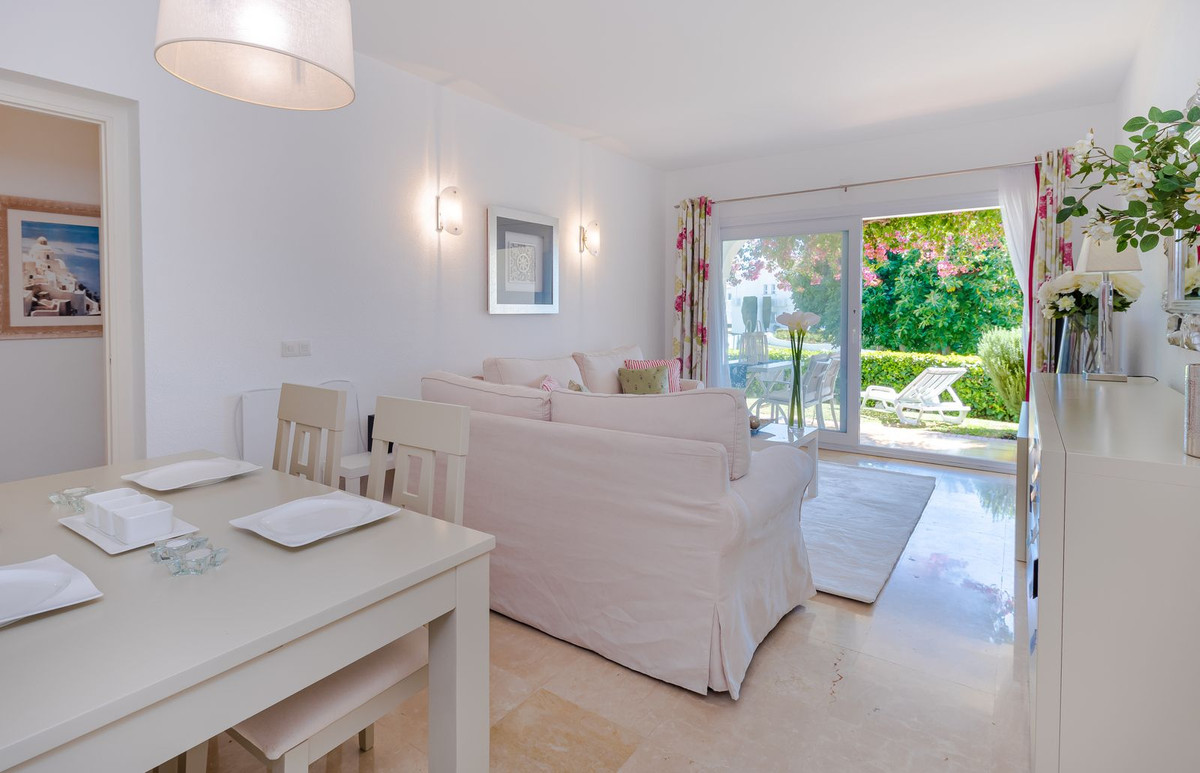 Ground Floor Apartment for short term rent in Paraiso Alto, Benahavis