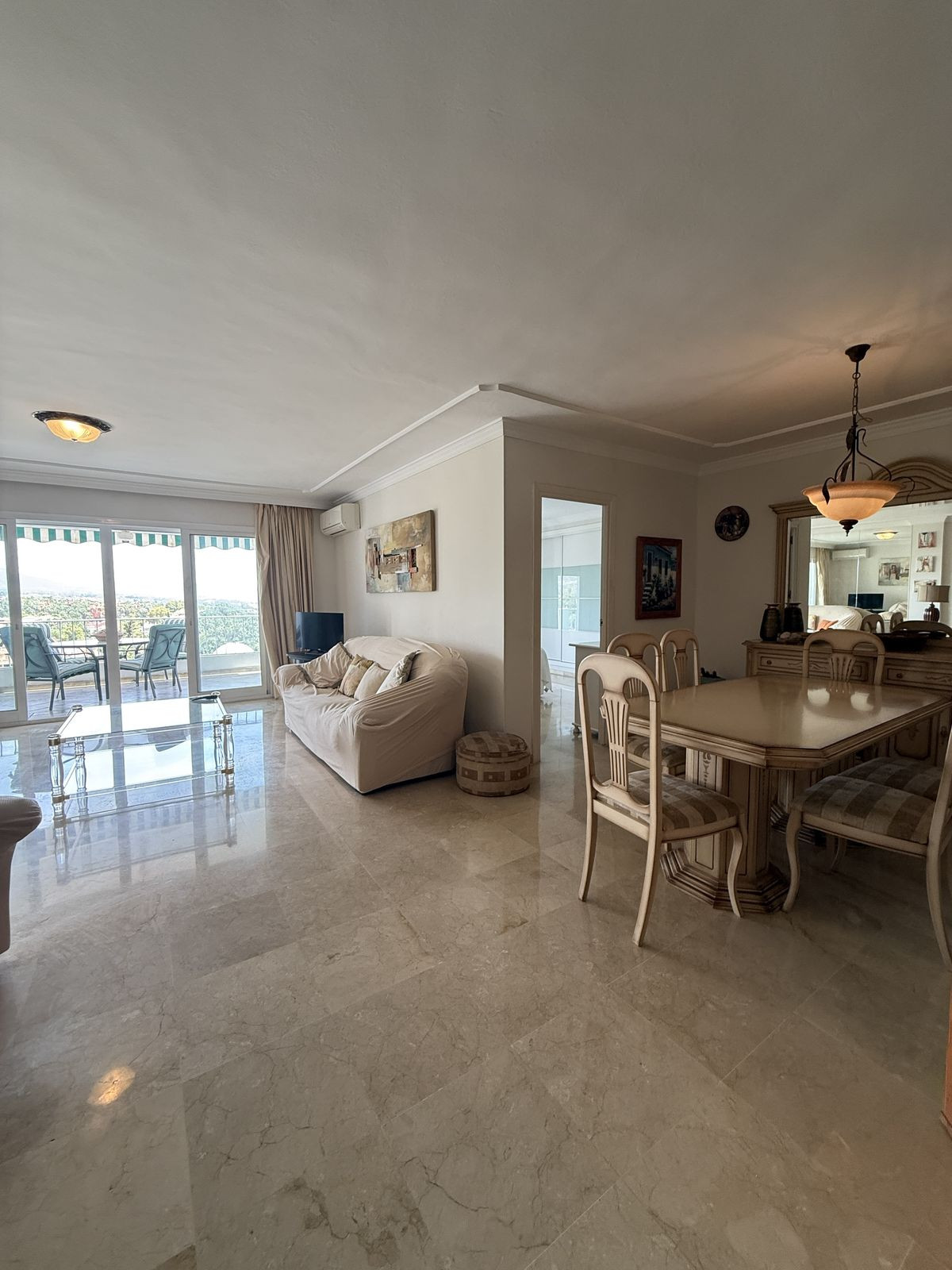 Apartment for short term rent in Nueva Andalucia, Marbella
