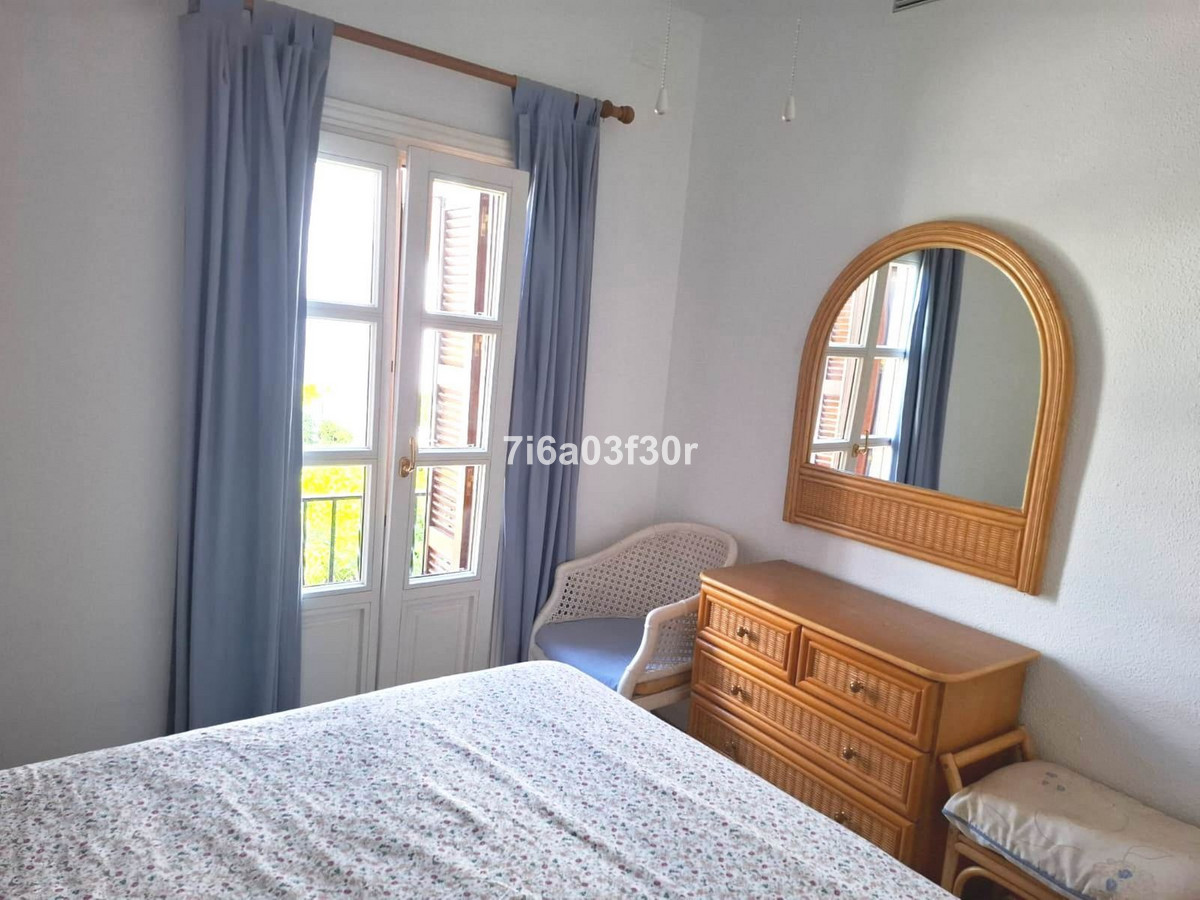Penthouse for long term rent in Marbella Golden Mile
