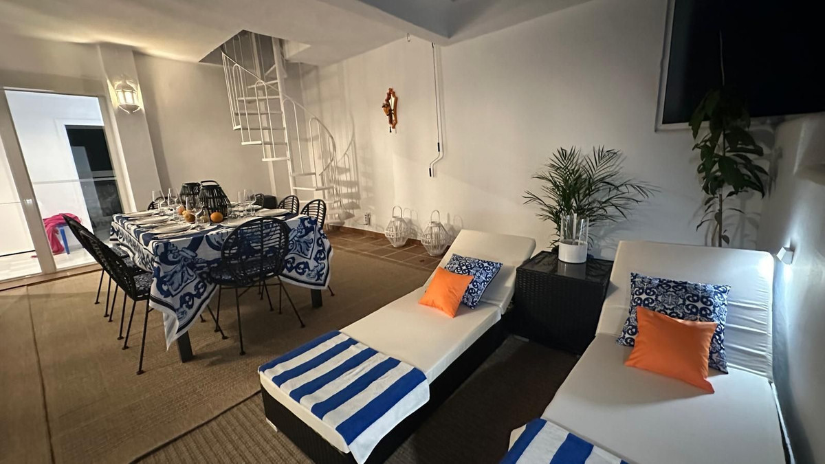 Apartamento en alquiler en Estepona