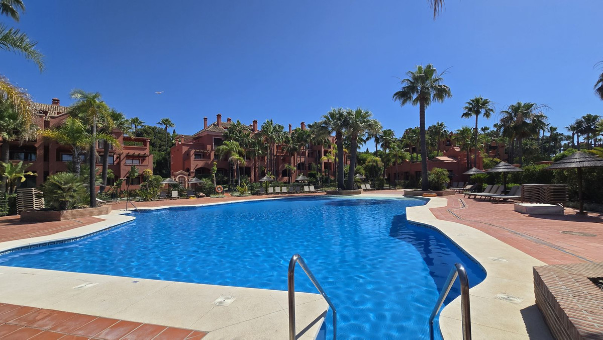 Apartamento Planta Baja en alquiler en Marbella - Puerto Banus