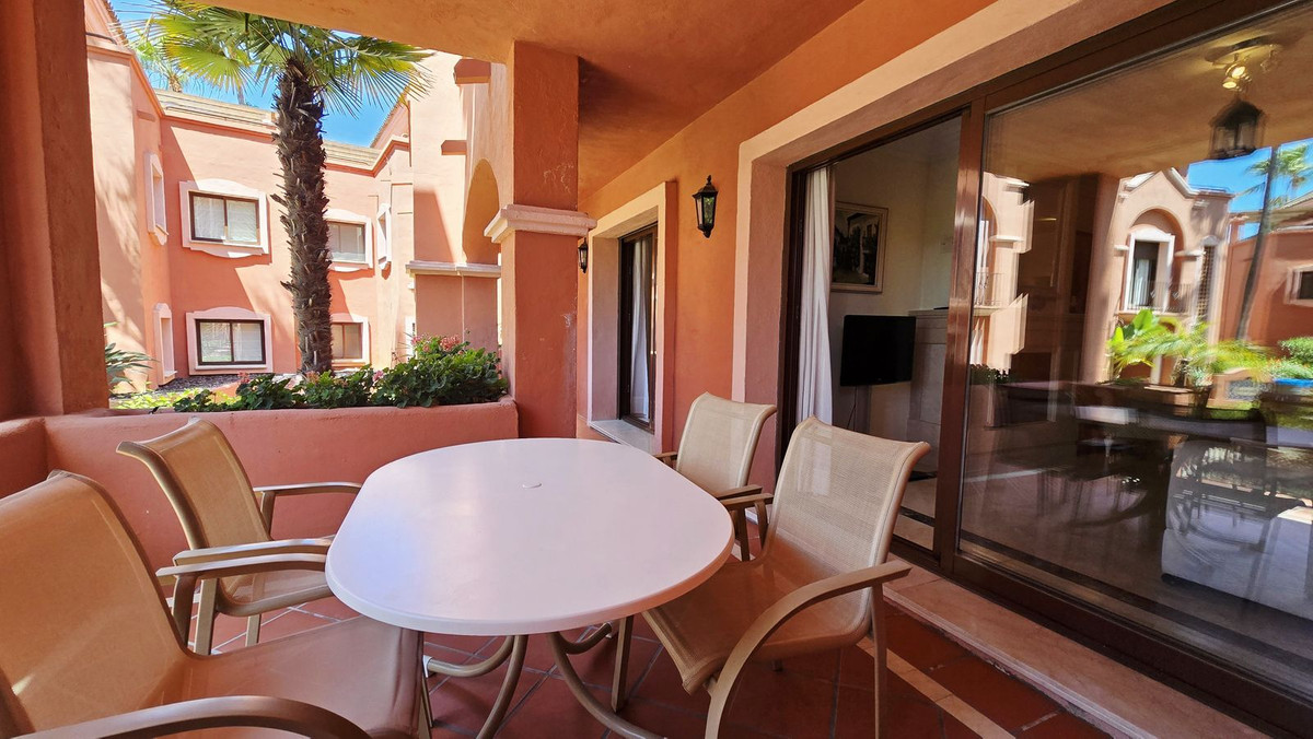 Apartamento Planta Baja en alquiler en Marbella - Puerto Banus