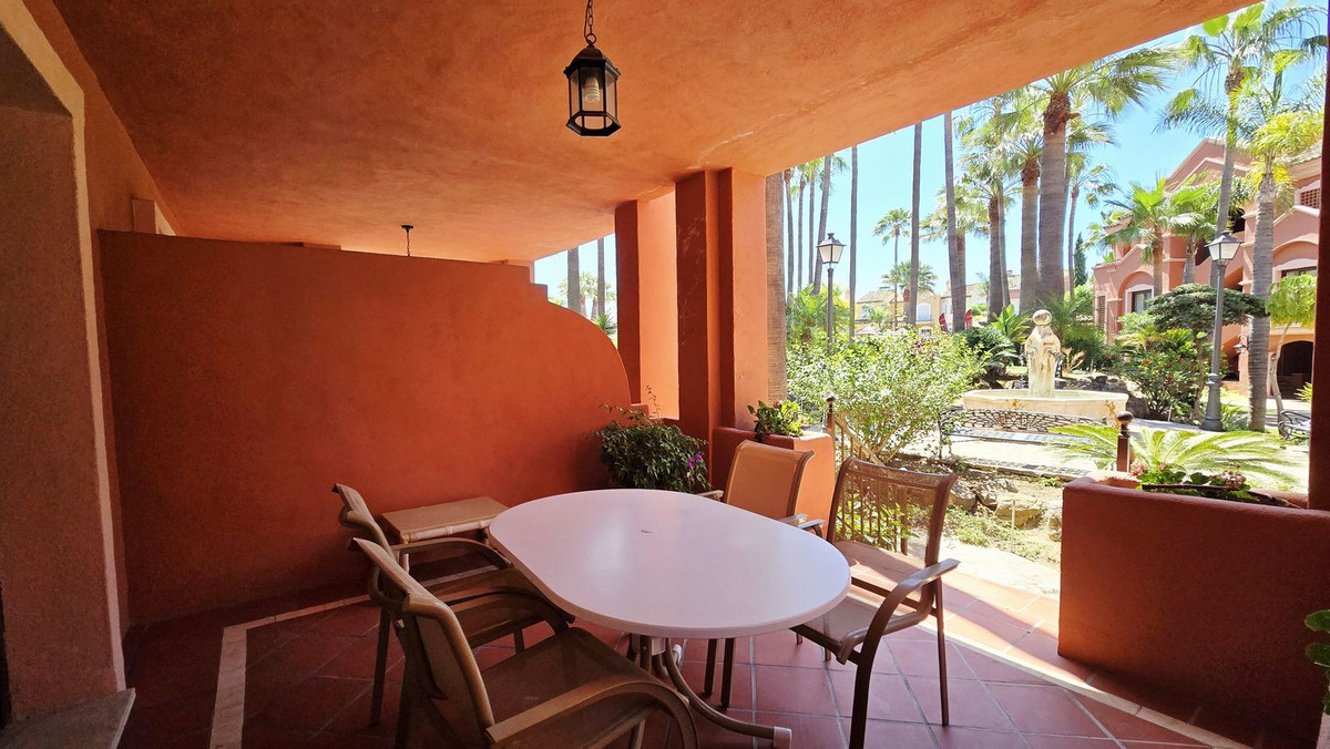 Apartamento Planta Baja en alquiler en Marbella - Puerto Banus