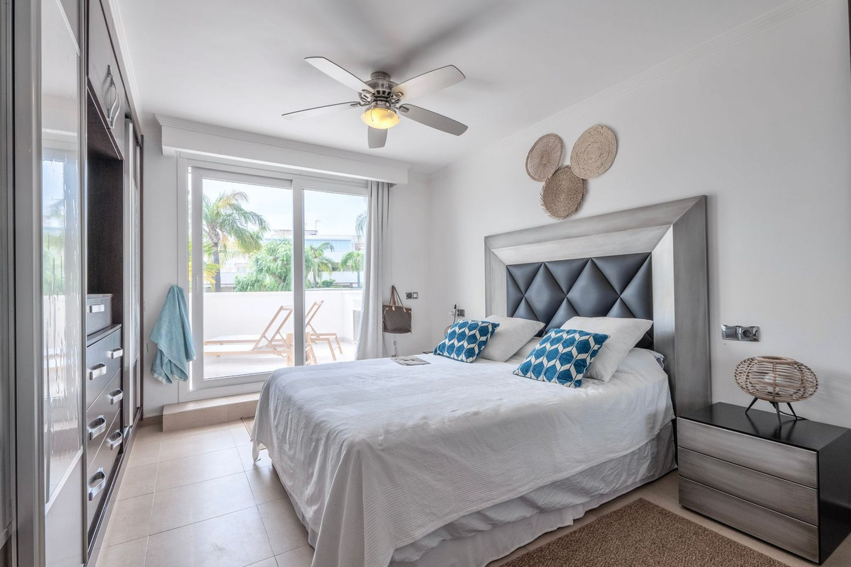 Ground Floor Apartment for rent in Marbella - Puerto Banus