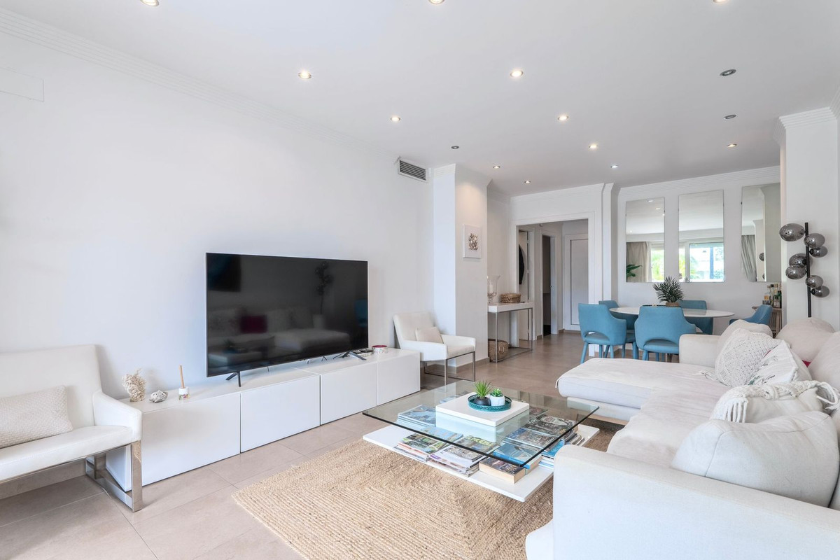 Ground Floor Apartment for rent in Marbella - Puerto Banus