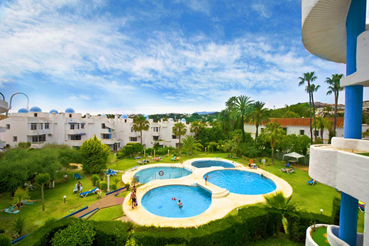 Apartment for rent in Calahonda, Mijas Costa