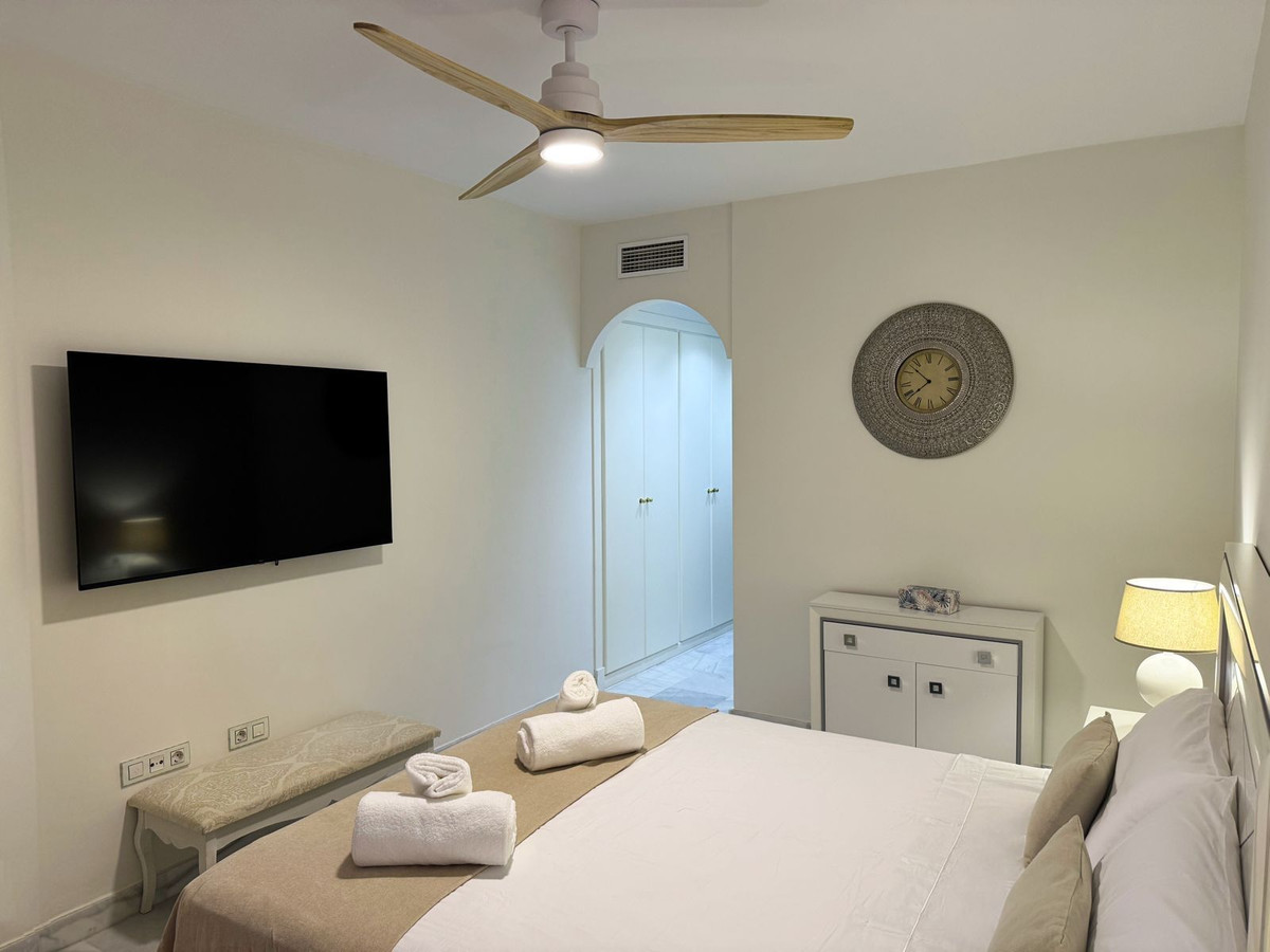 Apartment for rent in Hacienda del Sol, Estepona East