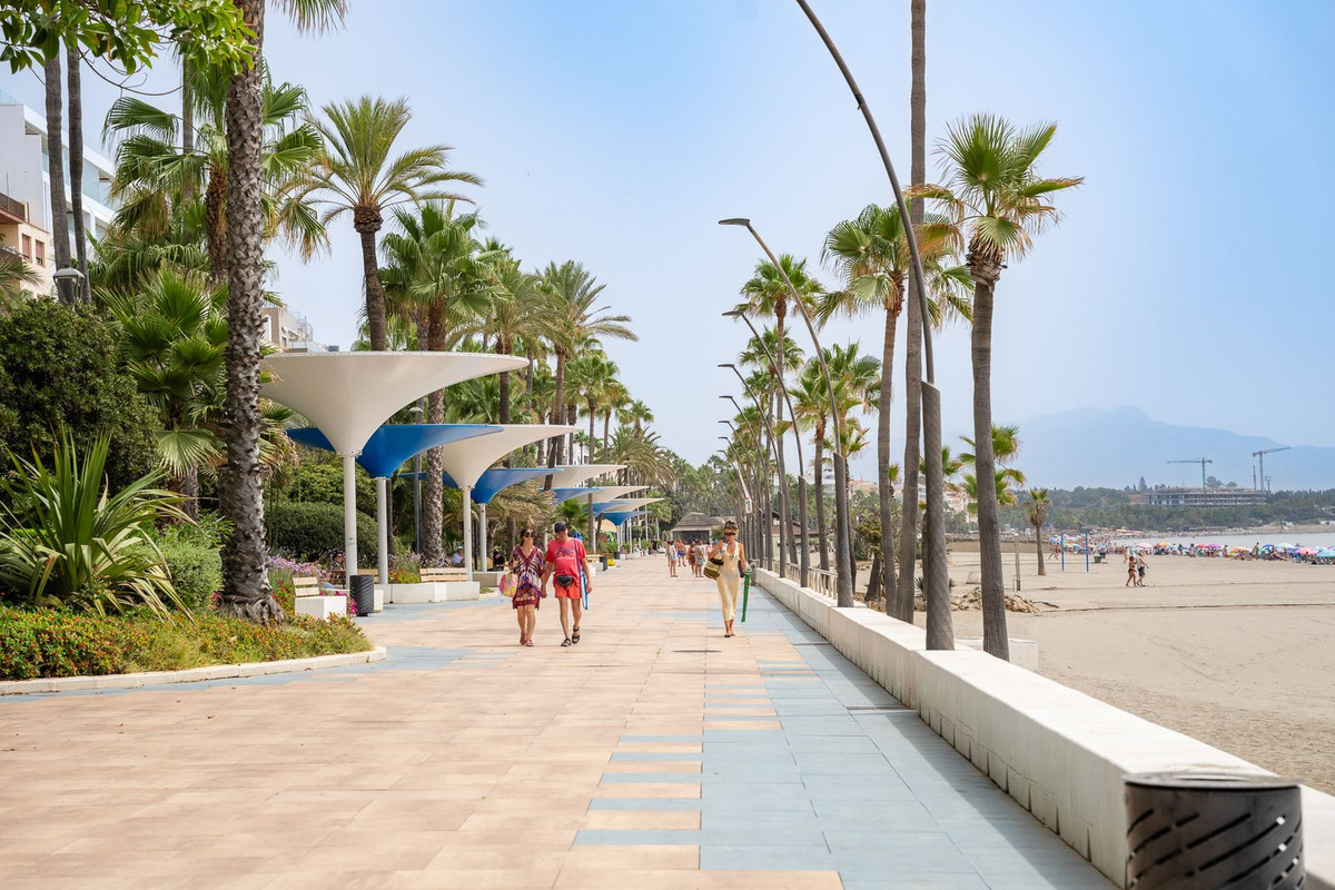 Apartment for long term rent in Estepona