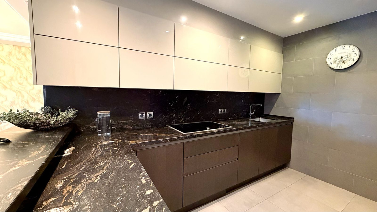 Apartamento en alquiler en Estepona