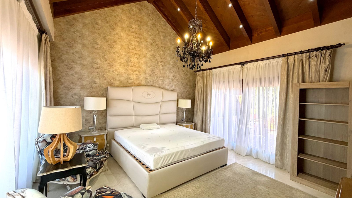 Apartamento en alquiler en Estepona