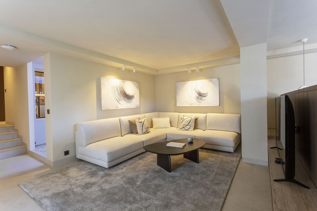 Villa for rent in Marbella - Puerto Banus