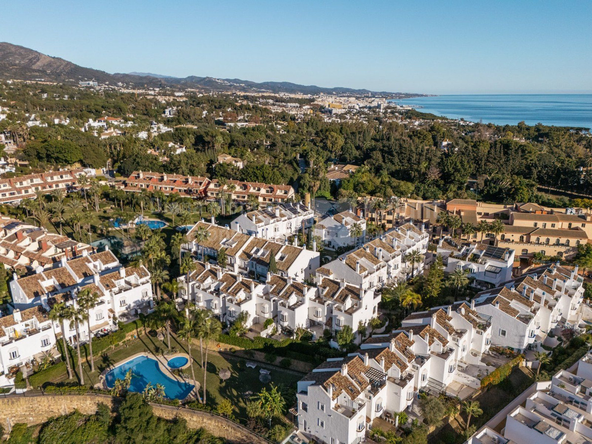 Town House for rent in Marbella Golden Mile