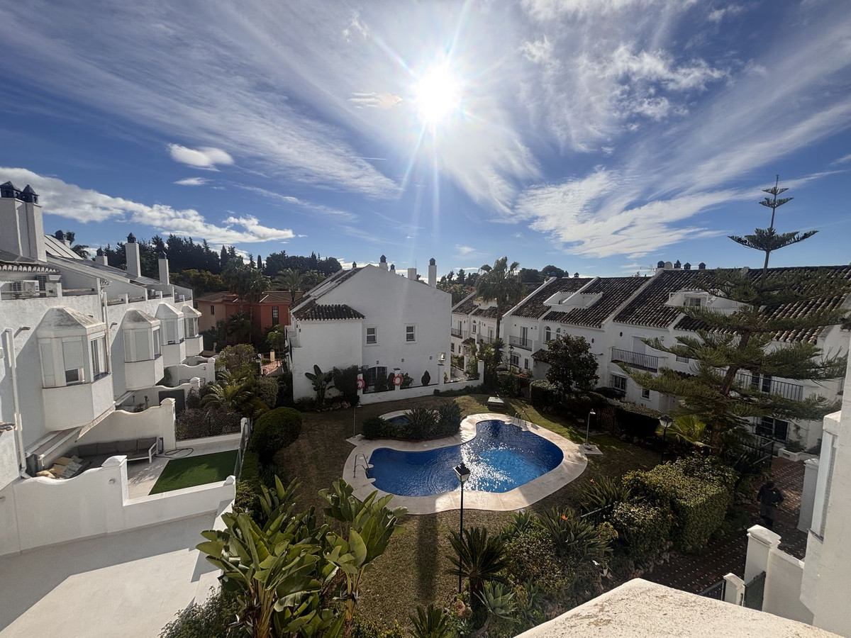 Town House for rent in Marbella Golden Mile