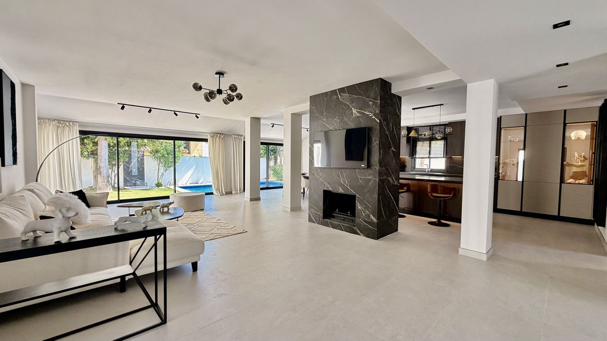 Villa En alquiler en Nueva Andalucia, Marbella