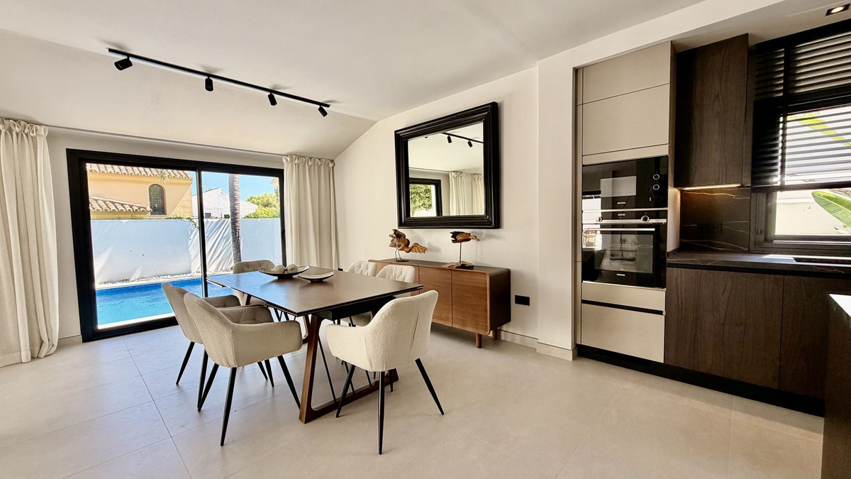 Villa En alquiler en Nueva Andalucia, Marbella