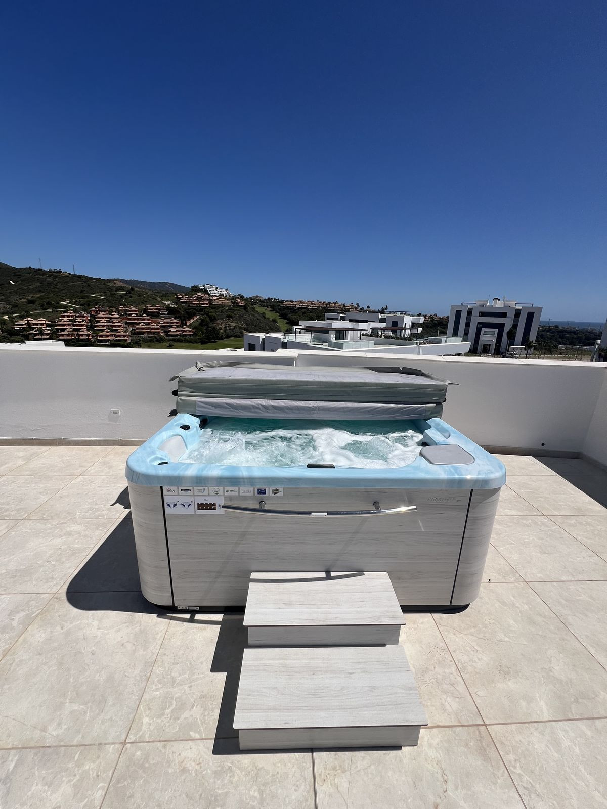 Apartment for short term rent in Los Monteros, Marbella East