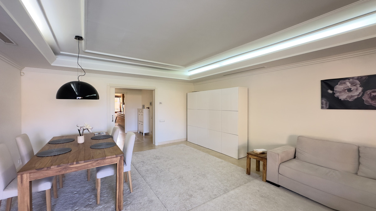 Apartment for long term rent in Estepona