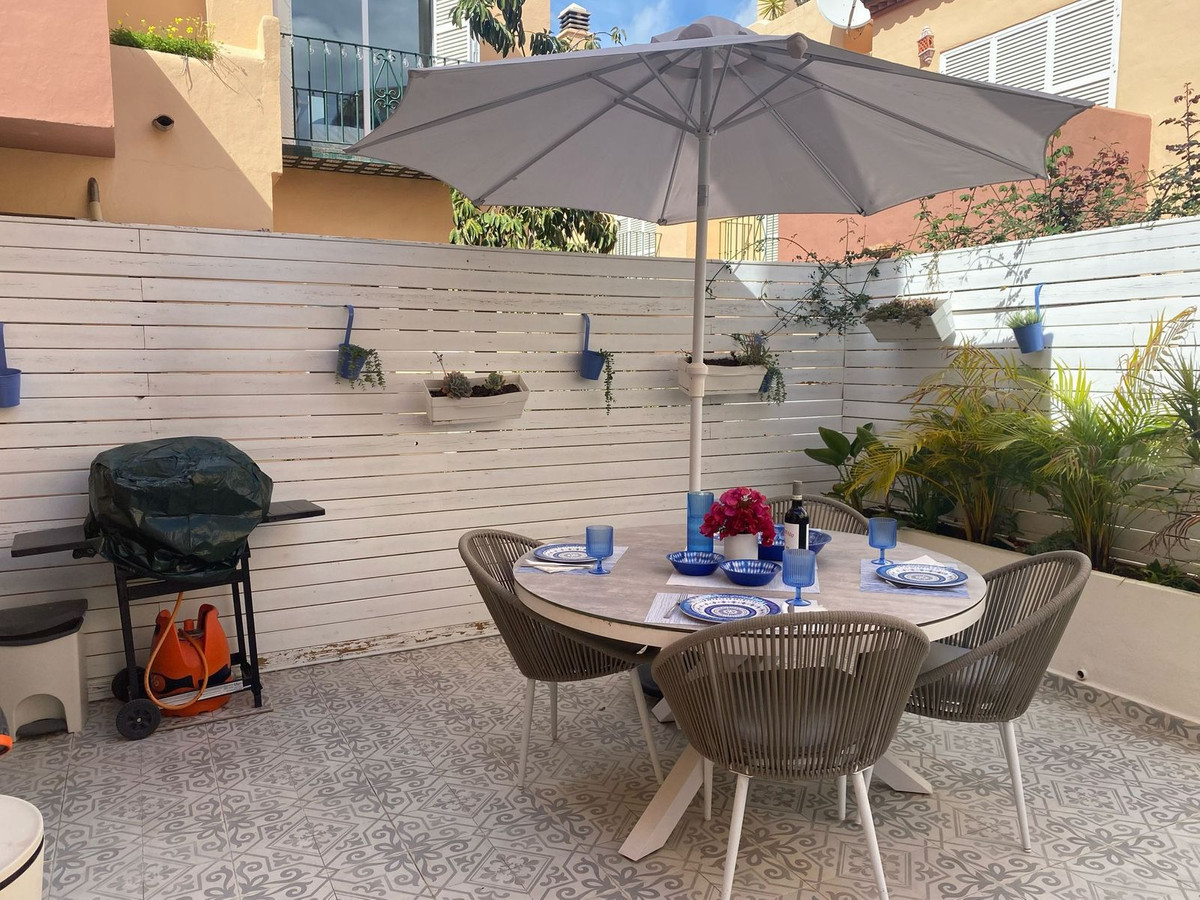 Town House for rent in Marbella