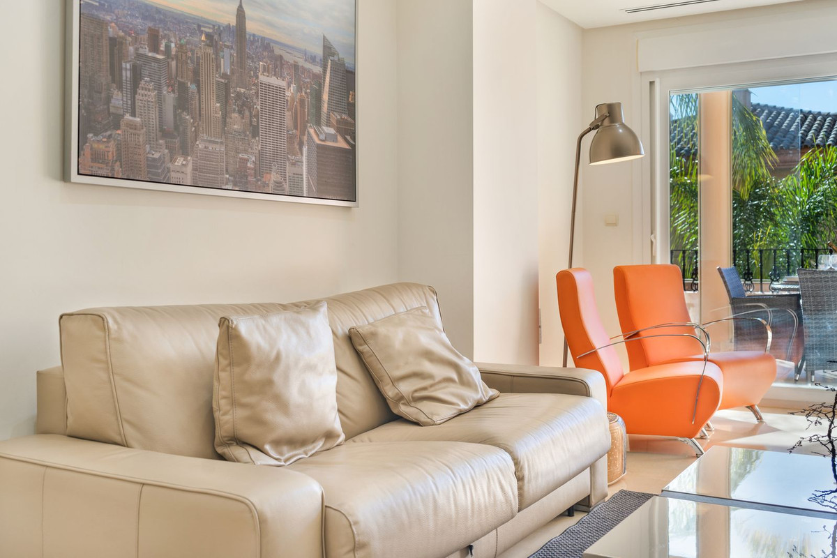 Ground Floor Apartment for short term rent in Nueva Andalucia, Marbella