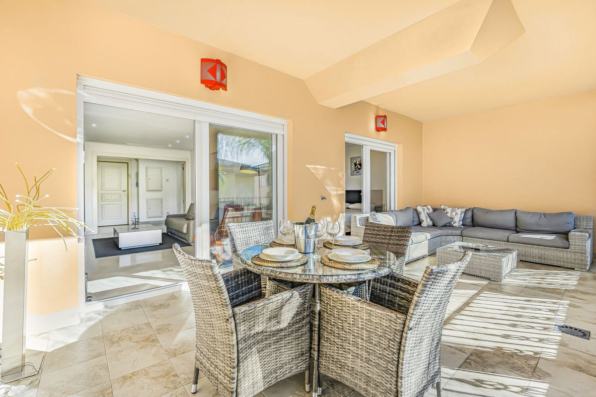 Ground Floor Apartment for short term rent in Nueva Andalucia, Marbella