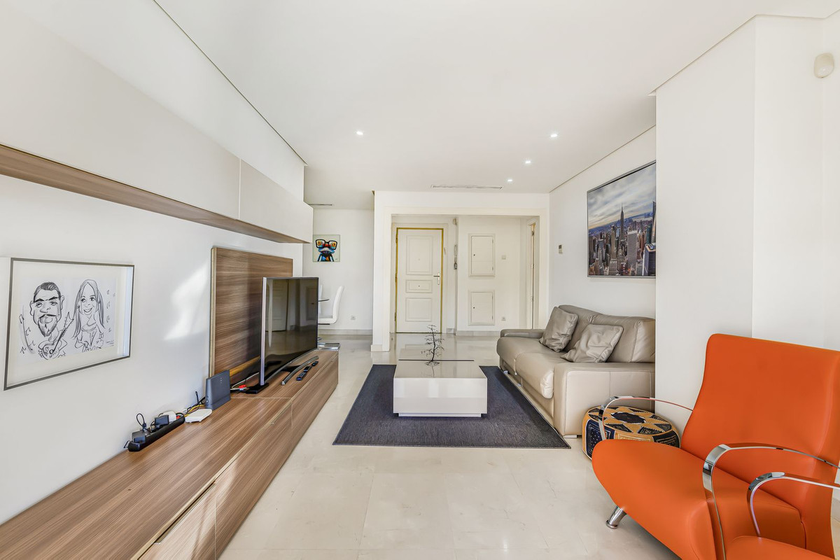 Ground Floor Apartment for short term rent in Nueva Andalucia, Marbella