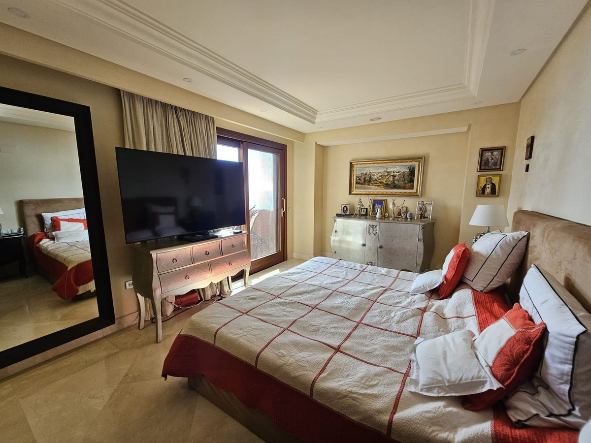 Apartment for short term rent in Estepona