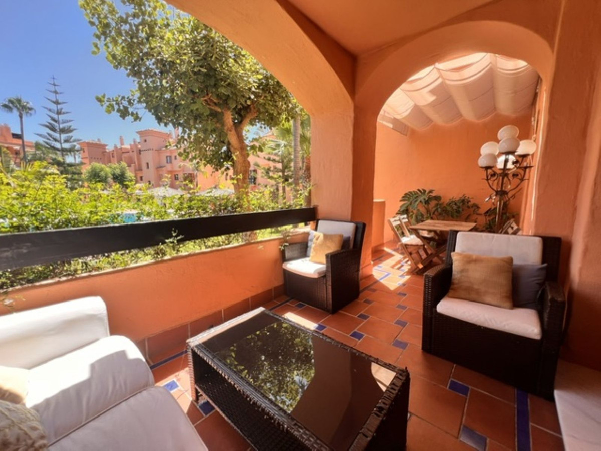 Ground Floor Apartment for long term rent in Hacienda del Sol, Estepona East