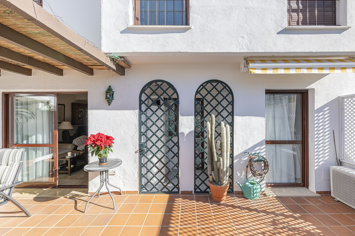 Apartment for long term rent in Marbella Golden Mile