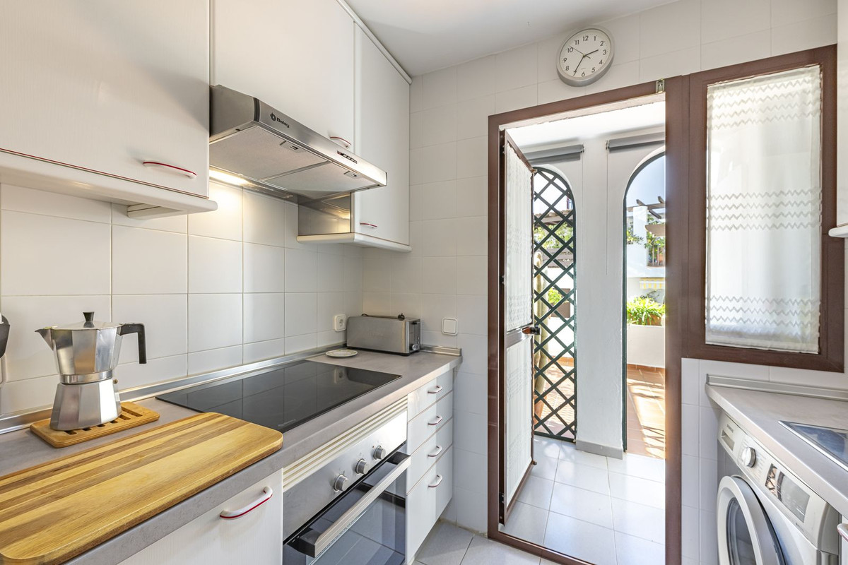 Apartment for long term rent in Marbella Golden Mile