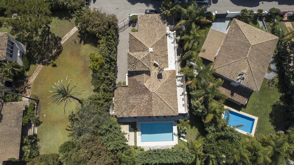 Villa for rent in Los Monteros, Marbella East