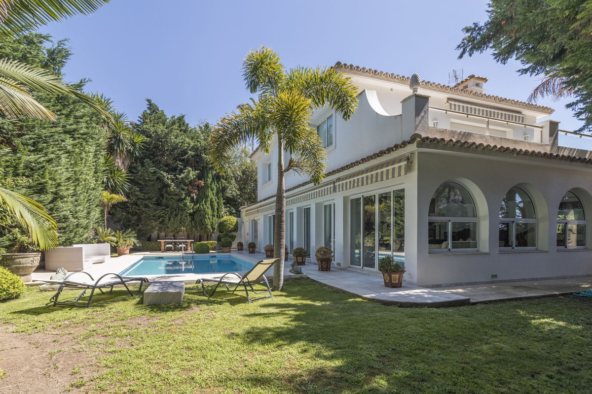 Villa for rent in Los Monteros, Marbella East