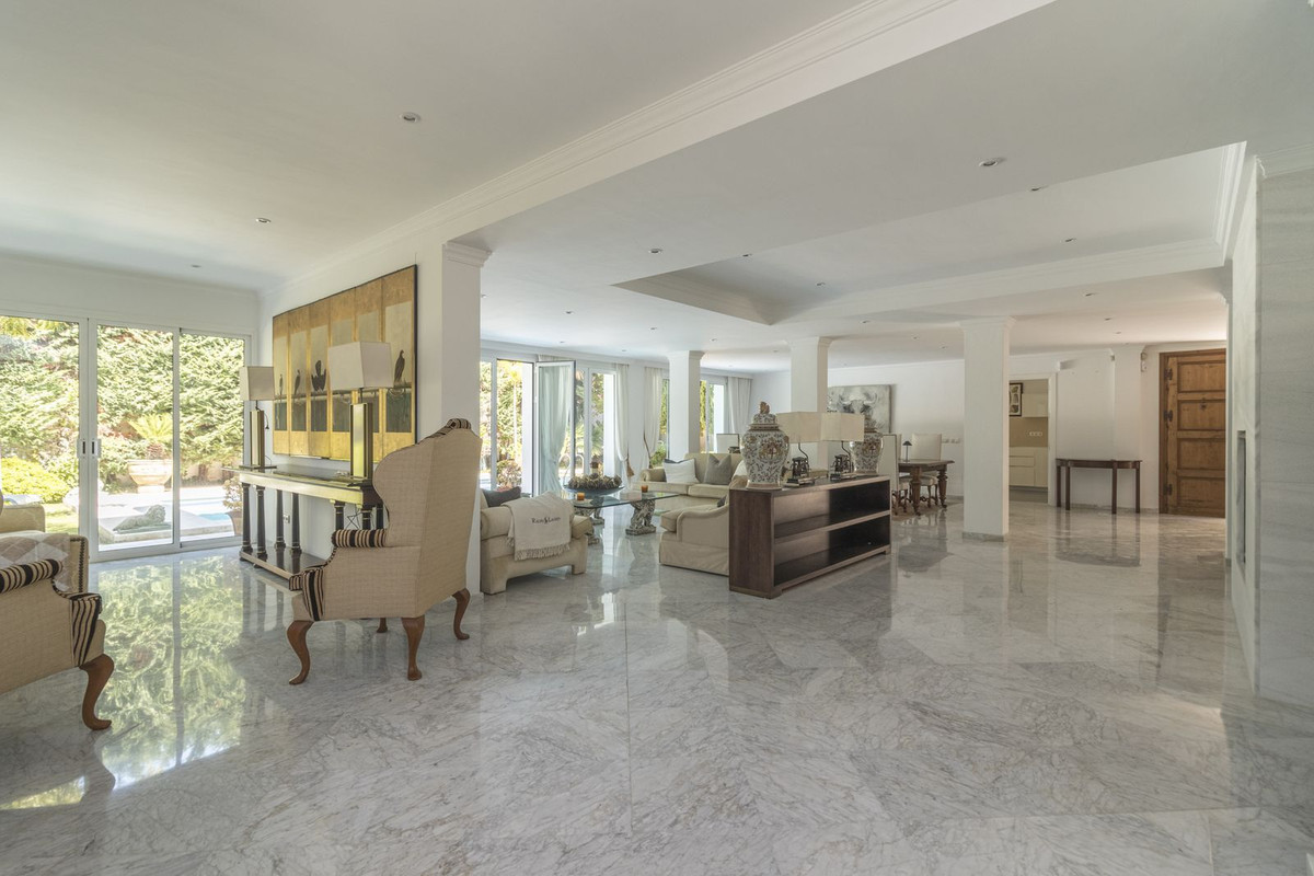 Villa for rent in Los Monteros, Marbella East