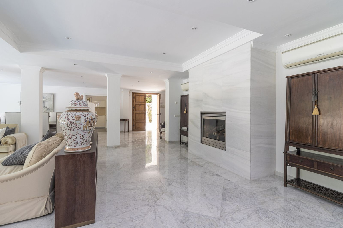 Villa for rent in Los Monteros, Marbella East