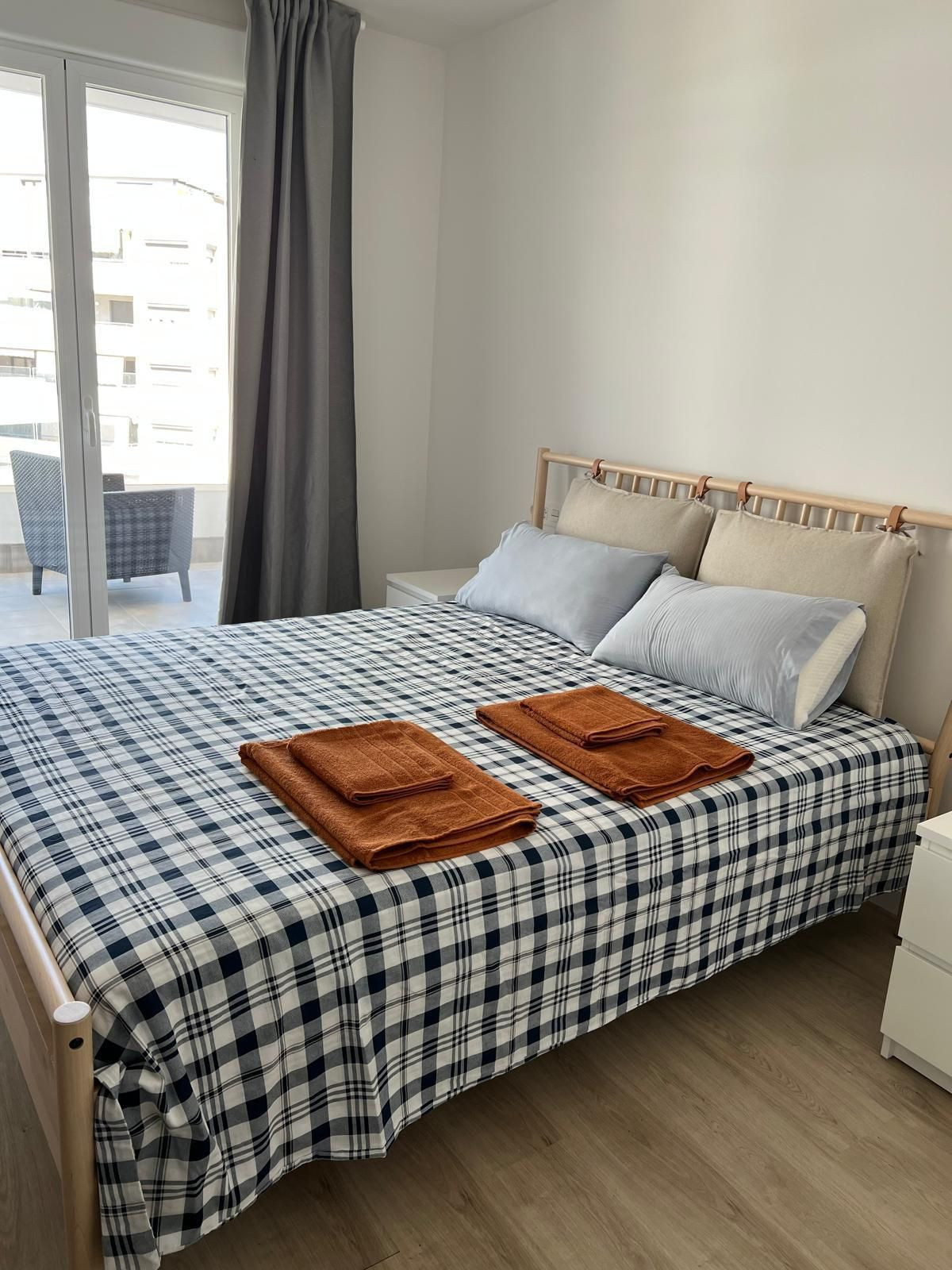 Apartamento en alquiler en Nueva Andalucia, Marbella